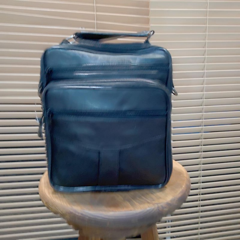 BOLSO BANDOLERA CABALLERO I