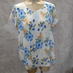 BLUSA ESTAMPADO FLOR PLISADA