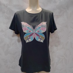 CAMISETA MARIPOSA BORDADA EN PIEDRA