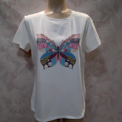 CAMISETA MARIPOSA BORDADA EN PIEDRA