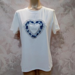 CAMISETA CORAZON BORDO EN PIEDRA BRILLO