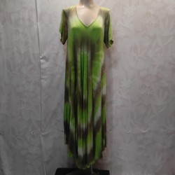 VESTIDO DEGRADADO CUELLO PICO LARGO MANGA CORTA