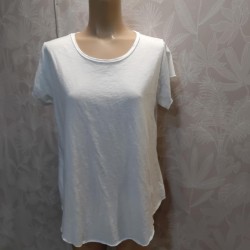 CAMISETA LISA BASICA