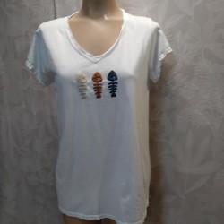 CAMISETA LISA CON FLORES/PEZ 