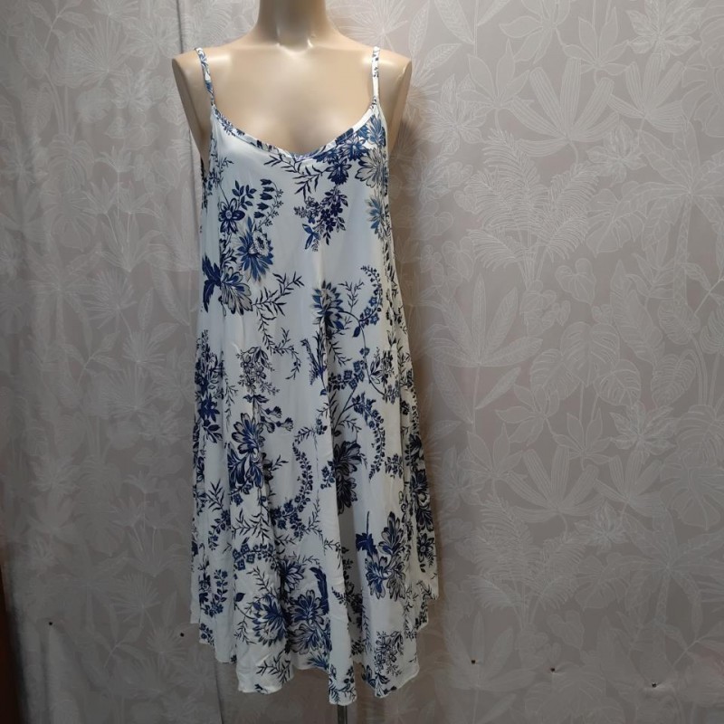 VESTIDO TIRANTE FINO ESTAMPADO 