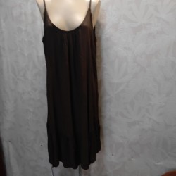 VESTIDO TIRANTE FINO ANCHO