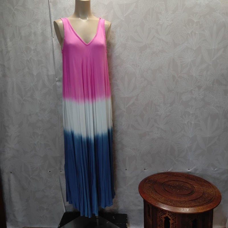 VESTIDO TRICOLOR CUELLO PICO LARGO TIRANTES