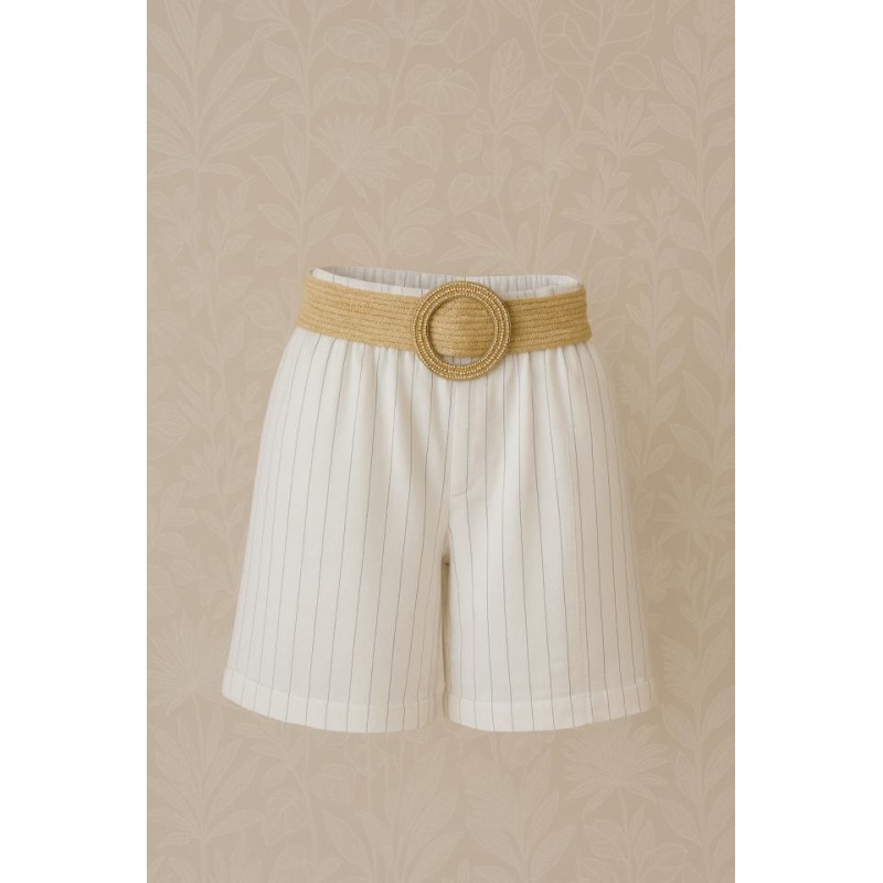 PANTALON RAYA CORTO CON CINTURON