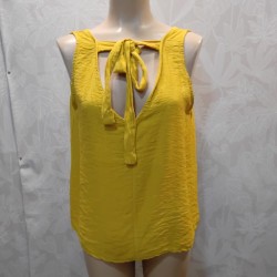 TOP ABIERTO ESPALDA CON LAZO ALTEA COLOR LISO