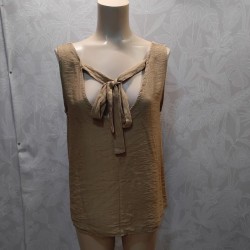 TOP ABIERTO ESPALDA CON LAZO ALTEA COLOR LISO