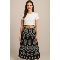 FALDA EVA BORDADA LARGA
